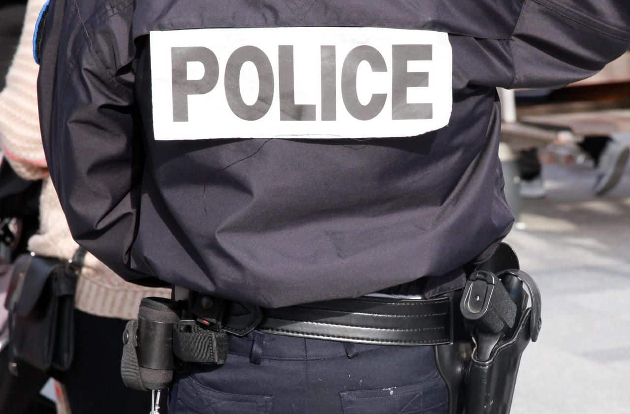 , Muni d’un couteau, un homme déambulait à Créteil : il a été interpellé et hospitalisé en psychiatrie